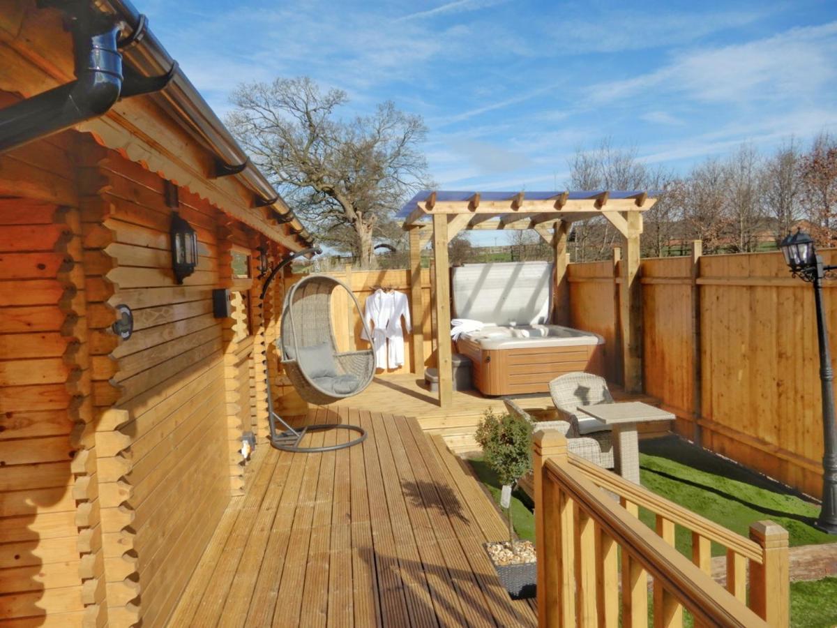 Balmoral Studio Lodge 埃尔斯米尔 外观 照片