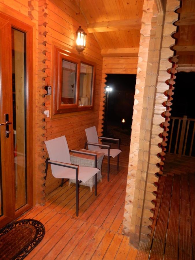 Balmoral Studio Lodge 埃尔斯米尔 外观 照片